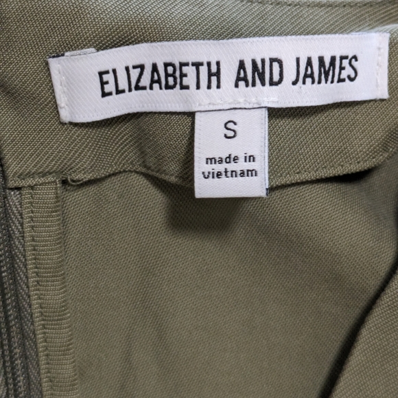 Elizabeth and James S/M jumpsuit - Picture 5 of 10